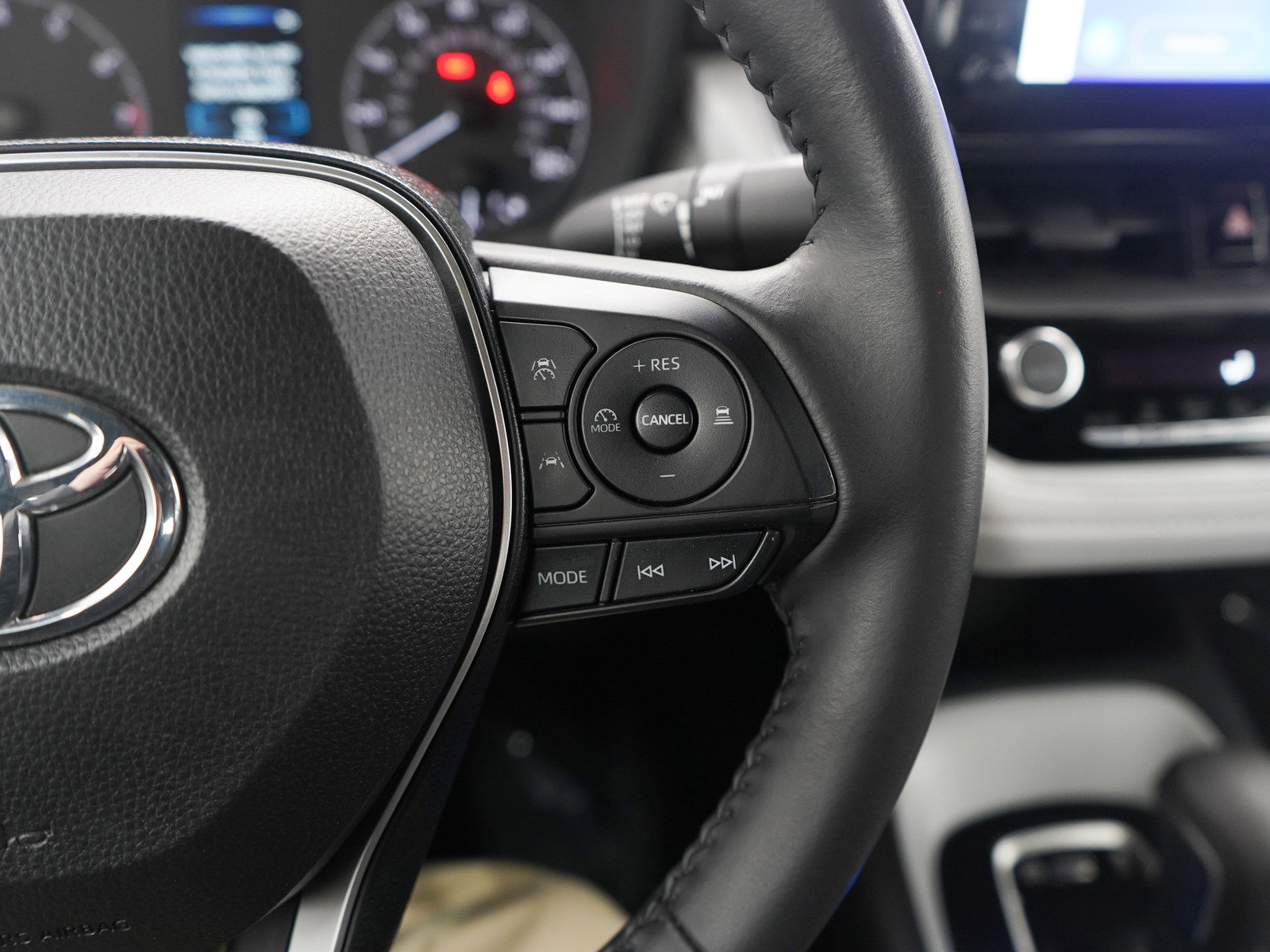 Used 2023 Toyota Corolla SE image 25