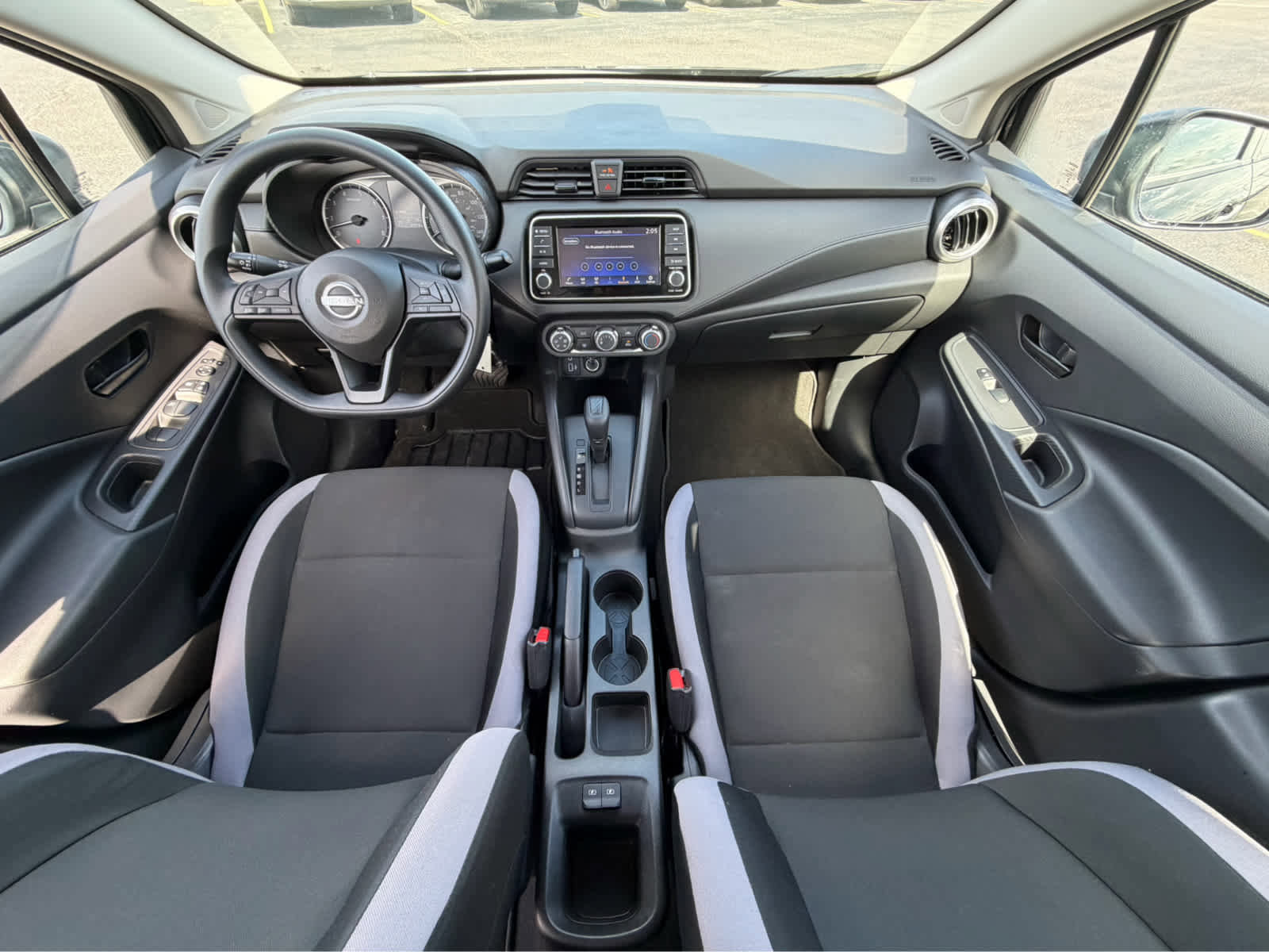 Used 2025 Nissan Versa S w/ S Plus Package image 17