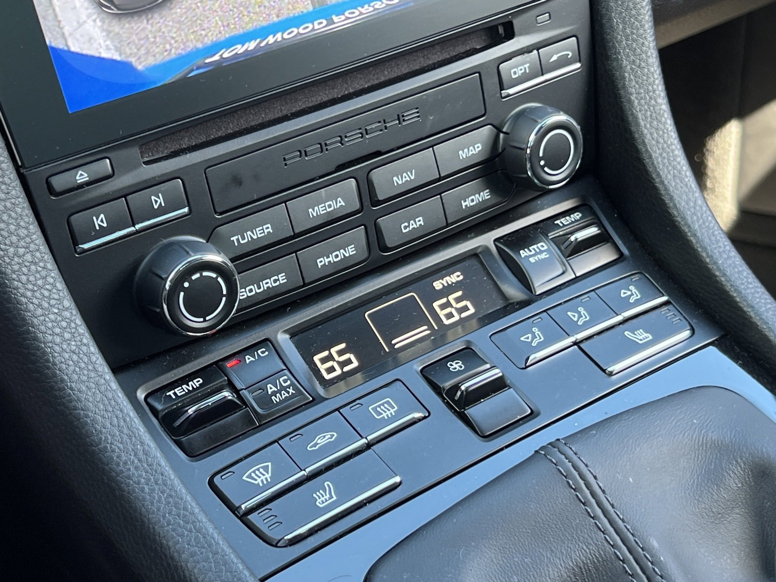 Certified 2023 Porsche 718 Cayman T image 22