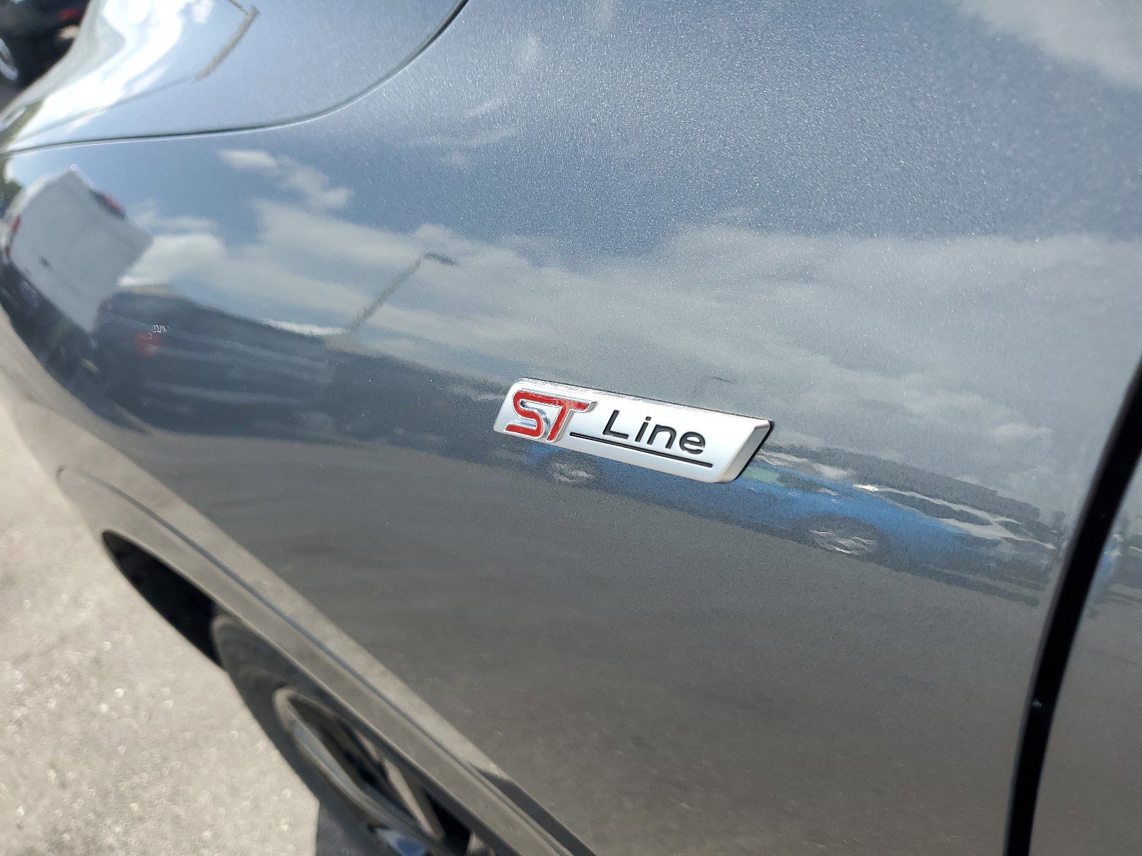 New 2024 Ford Escape ST-Line Elite w/ Premium Technology Package image 8