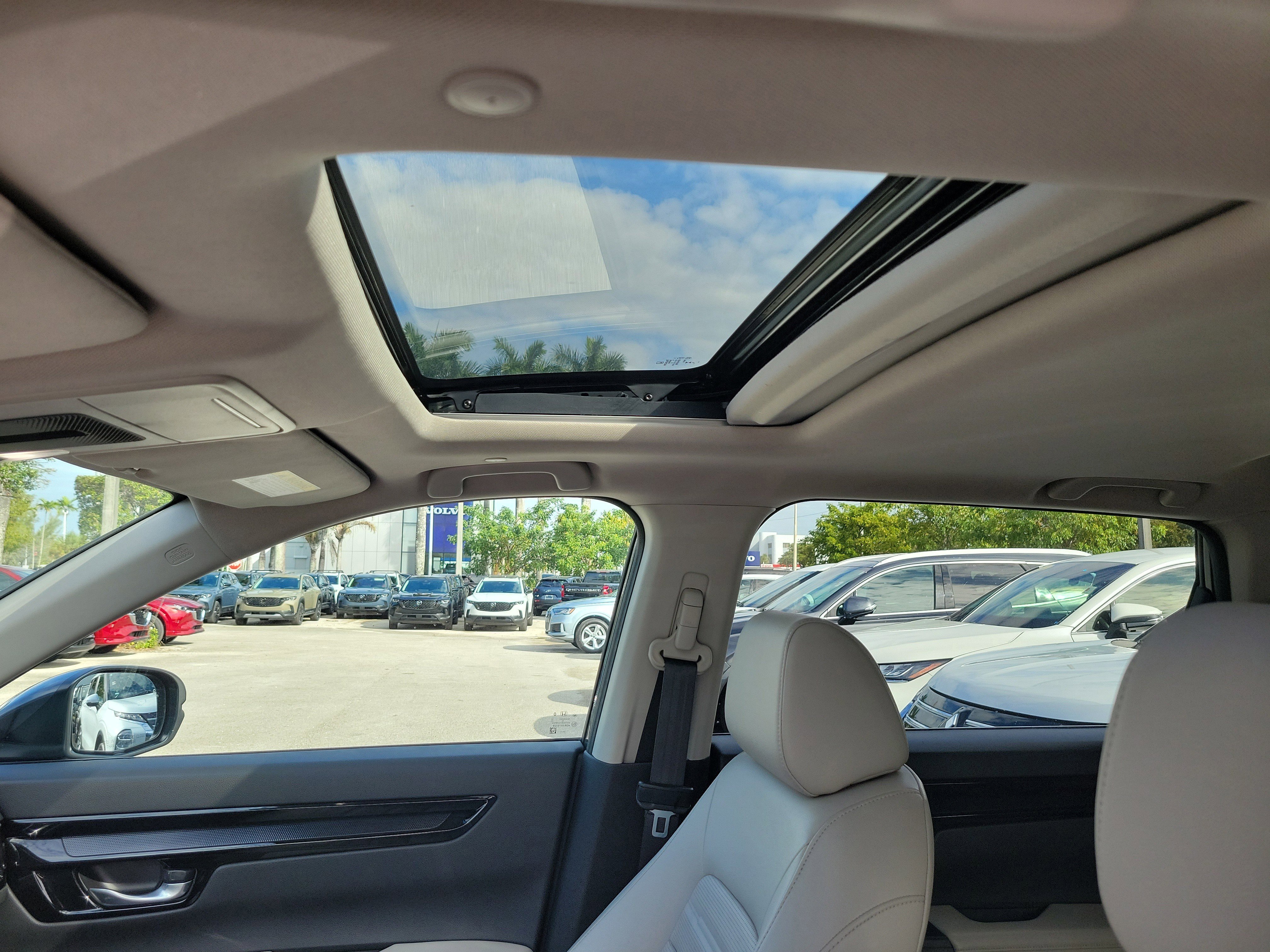 Used 2024 Honda CR-V EX-L image 12