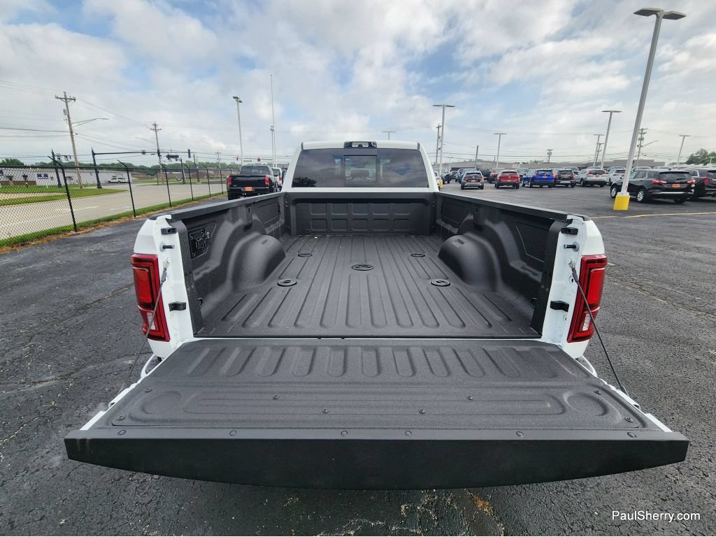 New 2026 RAM 3500 Longhorn AWD/4WD image 22