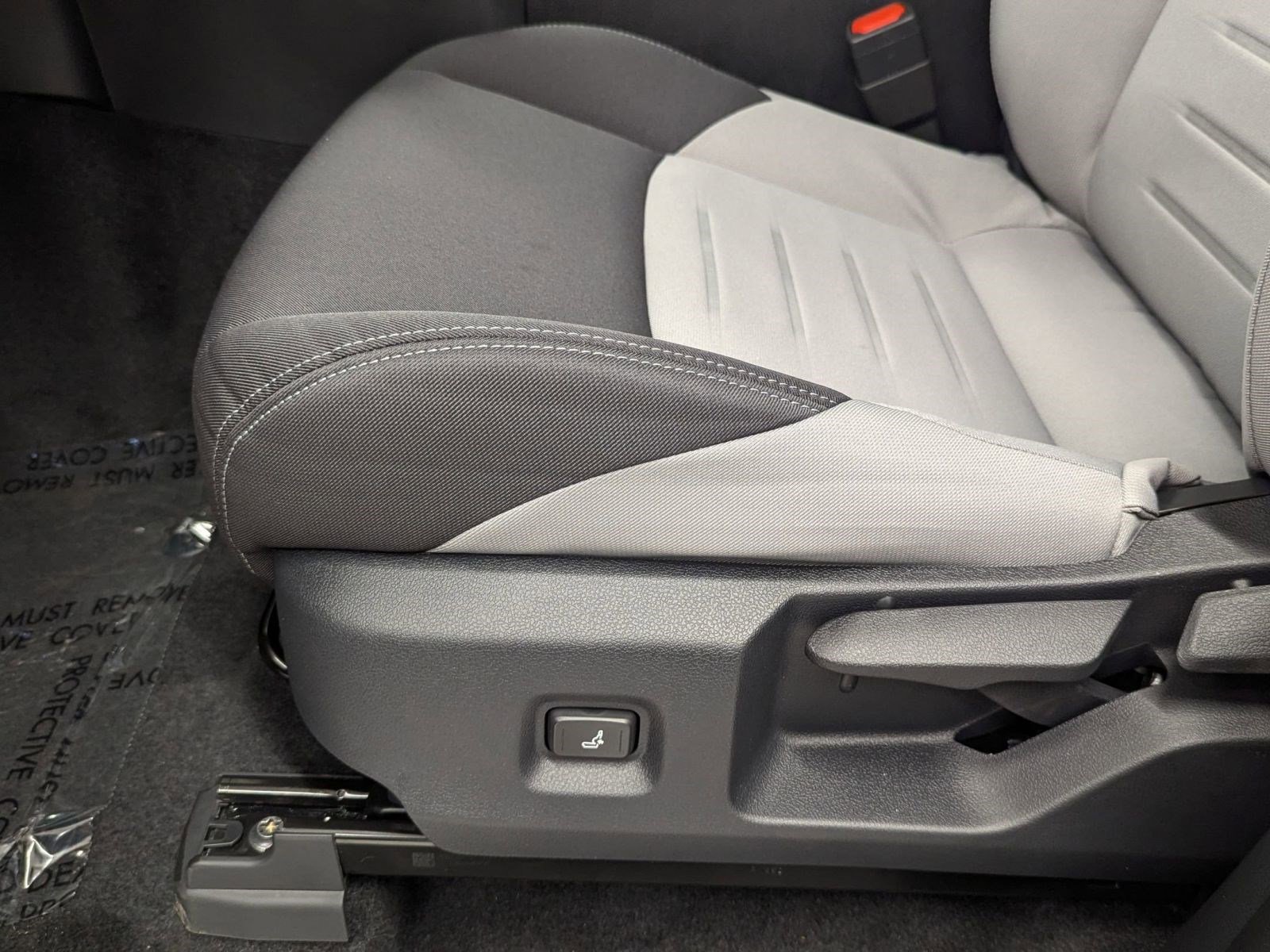 New 2025 Toyota Tacoma SR image 11