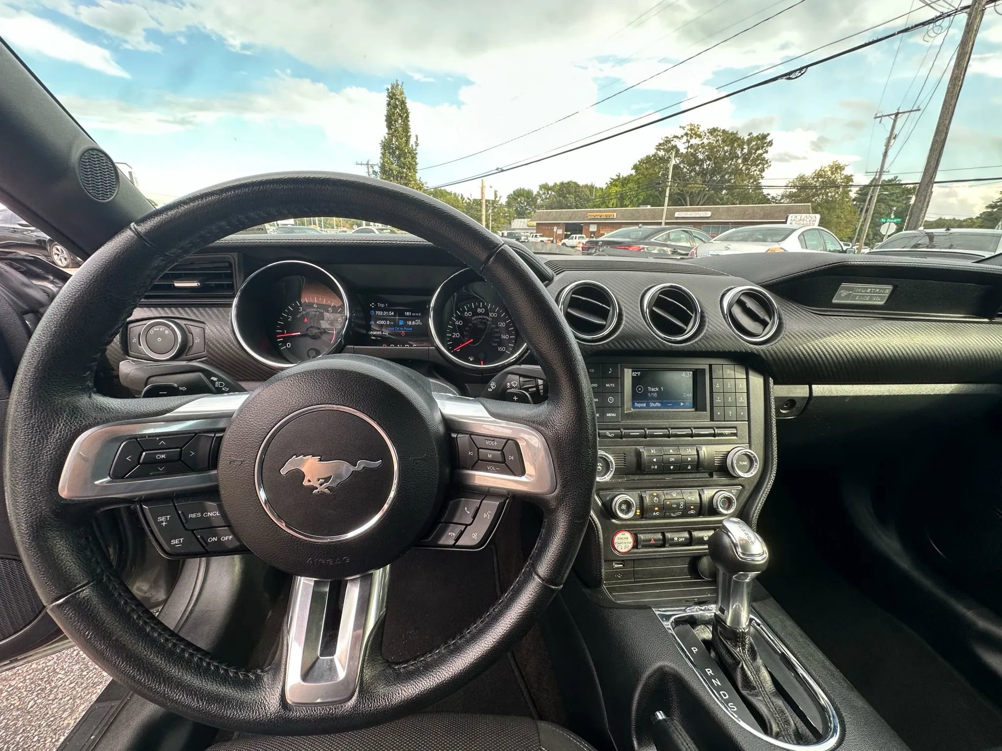 Used 2016 Ford Mustang Coupe image 22