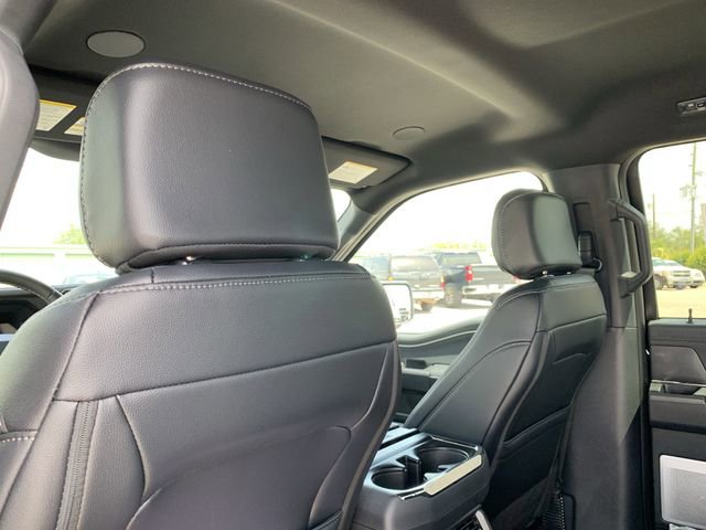 New 2025 Ford F150 Lariat w/ Equipment Group 502A High image 18