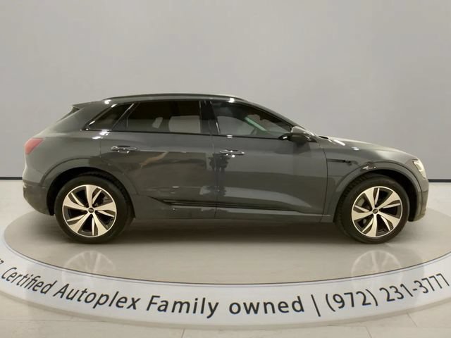 Used 2024 Audi Q8 e-tron Premium AWD/4WD image 6
