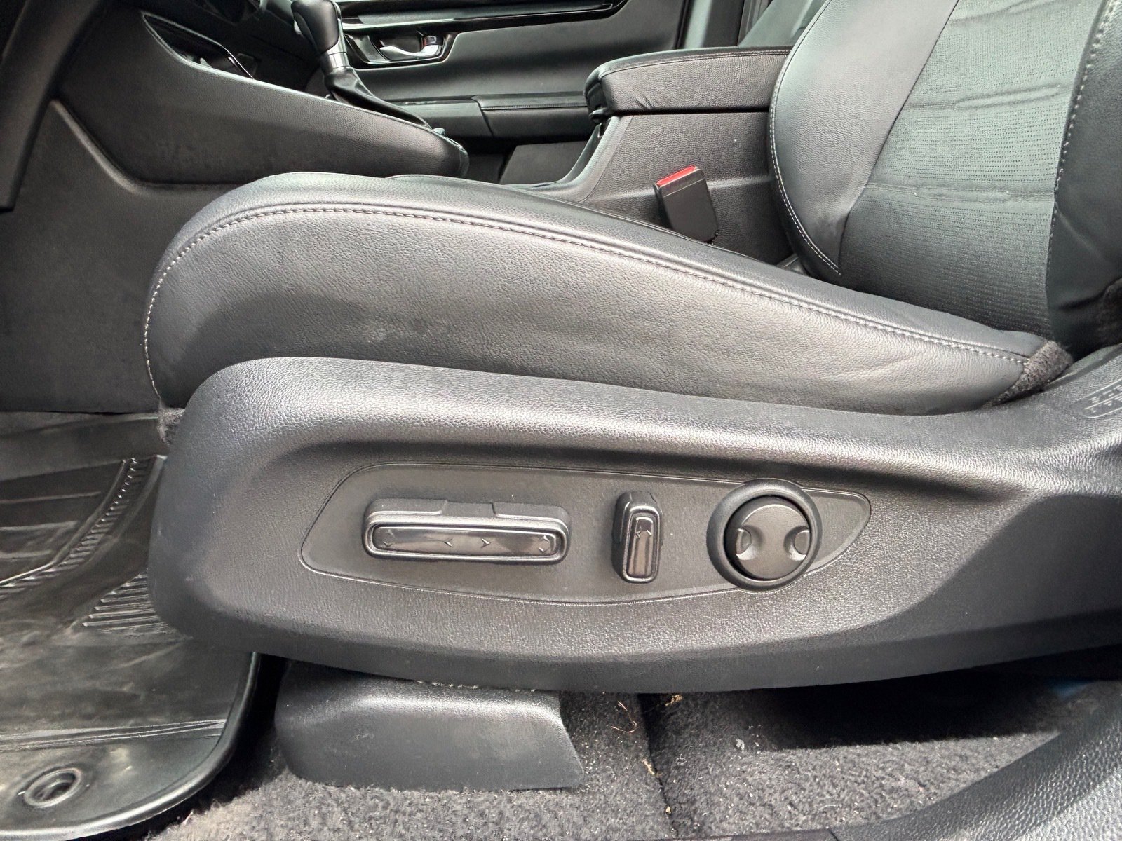 Used 2023 Honda CR-V EX-L image 27