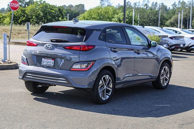 Certified 2023 Hyundai Kona SE FWD image 5