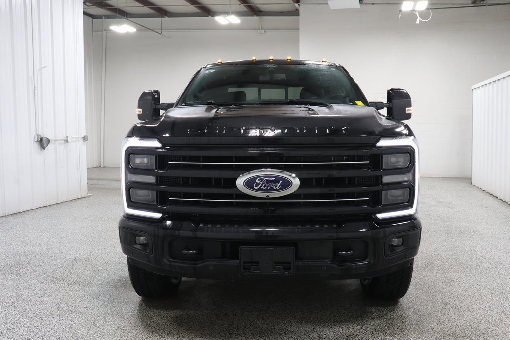 Used 2025 Ford F250 Platinum image 3