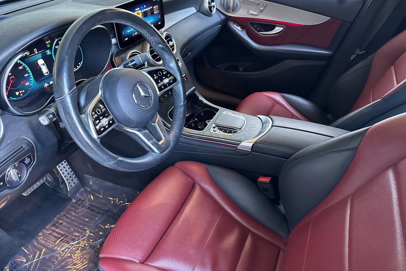 Used 2021 Mercedes-Benz GLC 300 4MATIC Coupe w/ AMG Line image 10