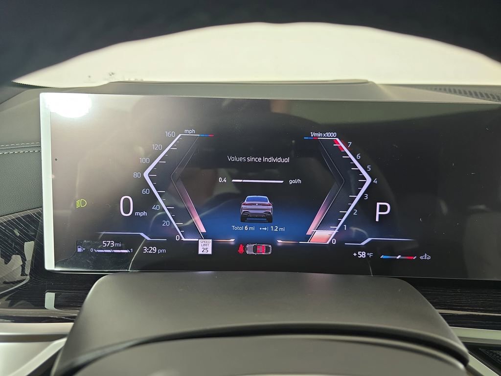 New 2026 BMW X6 xDrive40i w/ Climate Comfort Package image 19