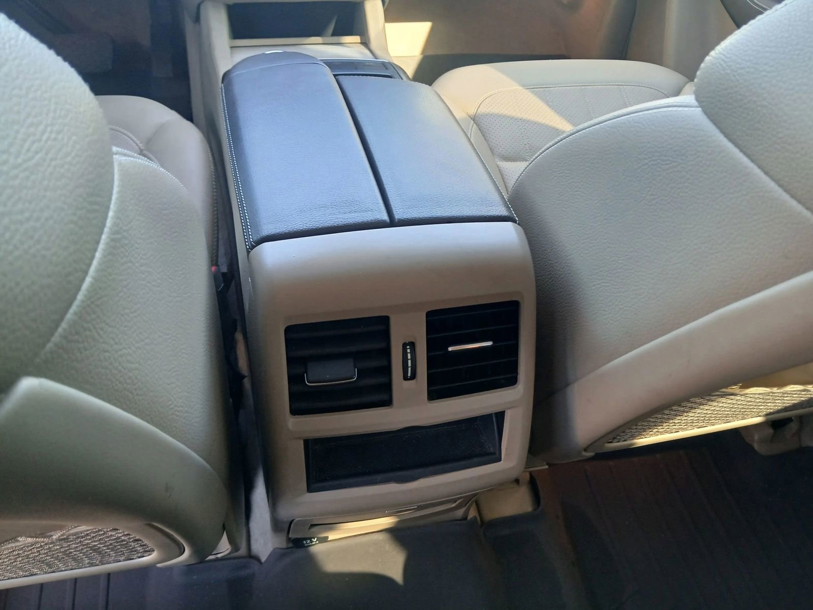 Used 2016 Mercedes-Benz GL 320 BlueTEC 4MATIC image 30