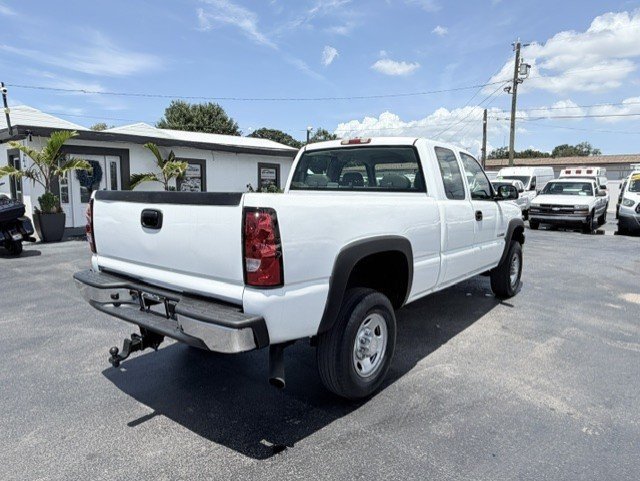 Used 2007 Chevrolet Silverado 2500 W/T RWD image 5