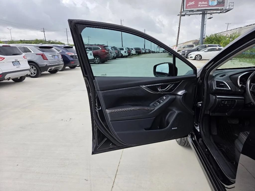 Used 2018 Subaru Crosstrek 2.0i Limited AWD/4WD image 11