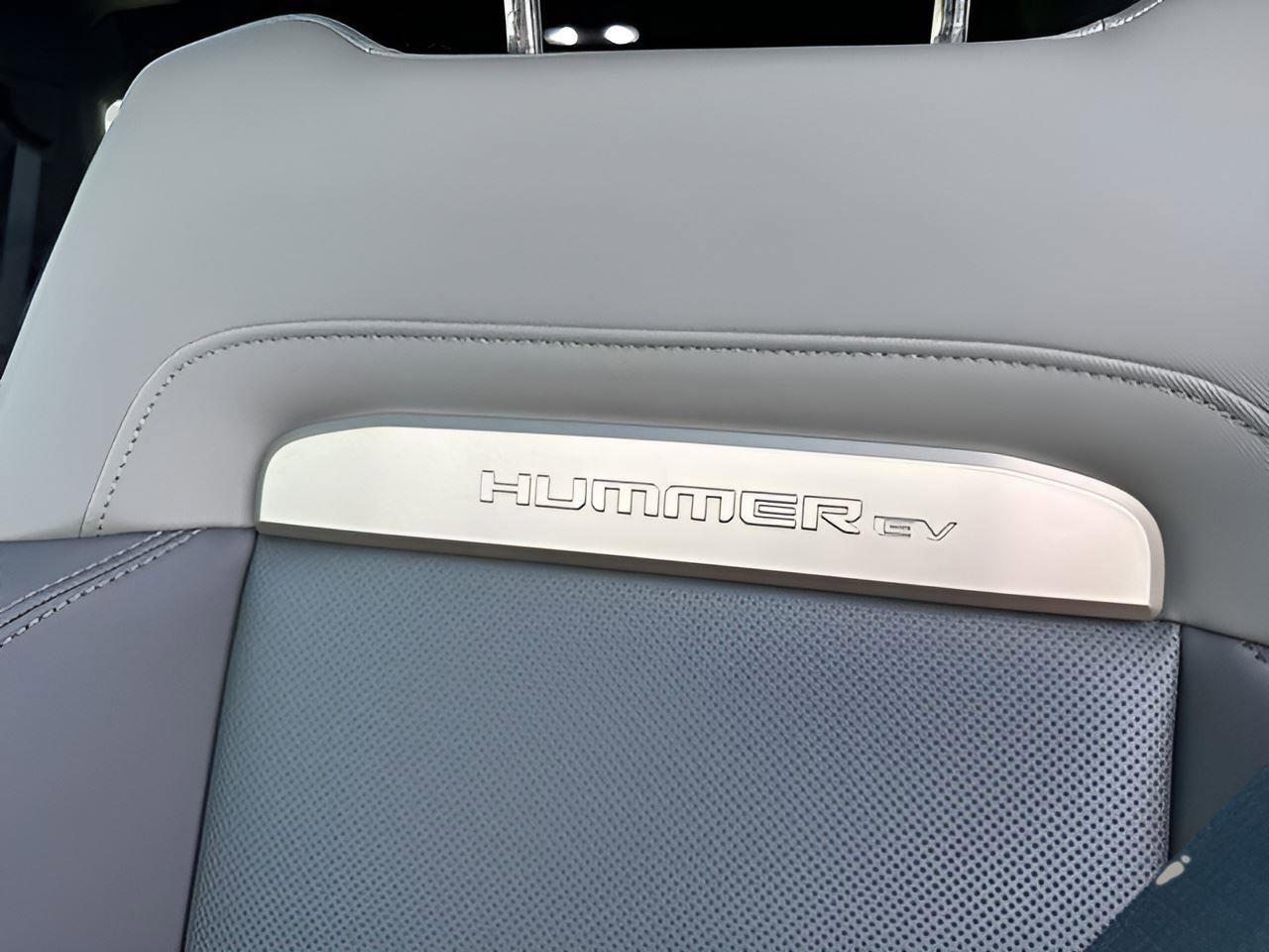 New 2024 GMC Hummer EV 3X w/ LPO, Illumination Package image 22