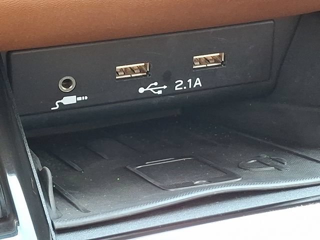 Used 2020 Subaru Outback Touring XT AWD/4WD image 28