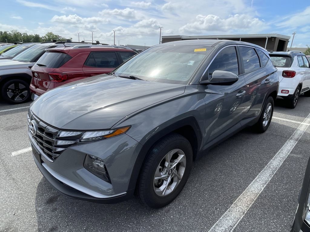 Certified 2024 Hyundai Tucson SE image 4
