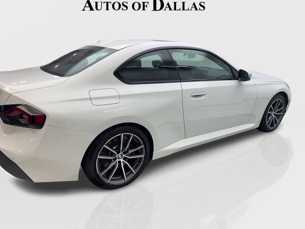 Used 2026 BMW 230i Coupe RWD image 13