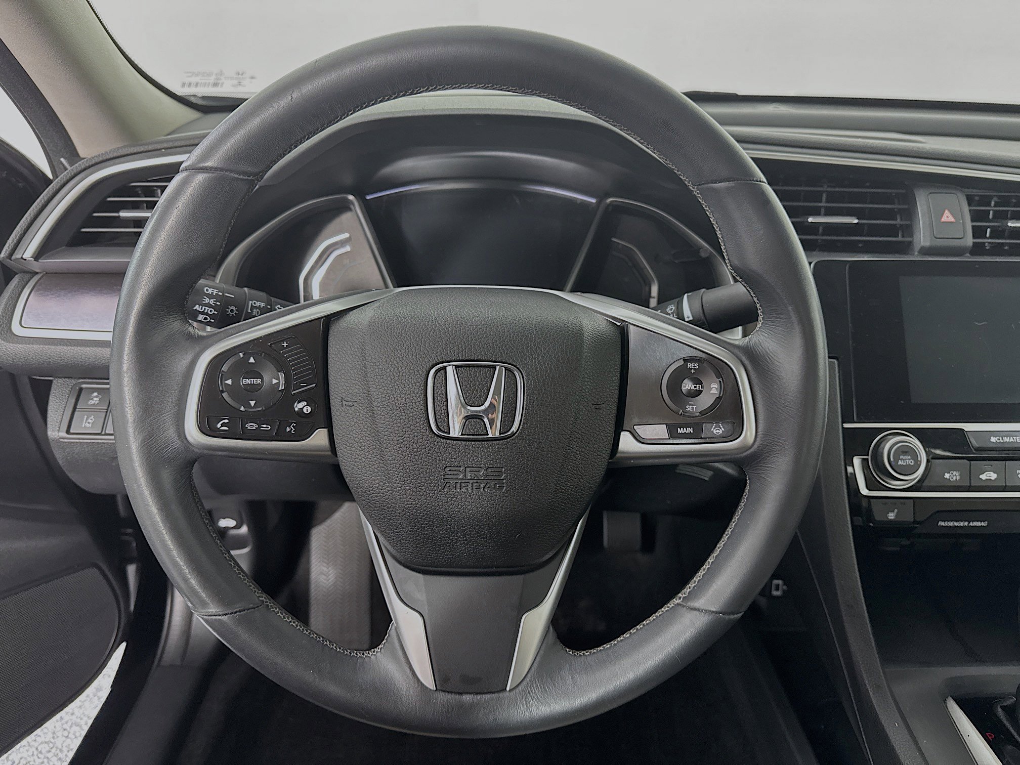Used 2016 Honda Civic Touring image 11