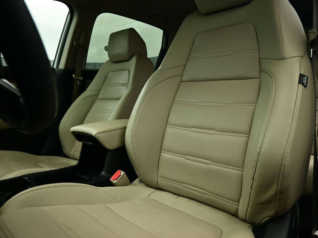 Used 2019 Honda CR-V Touring image 24