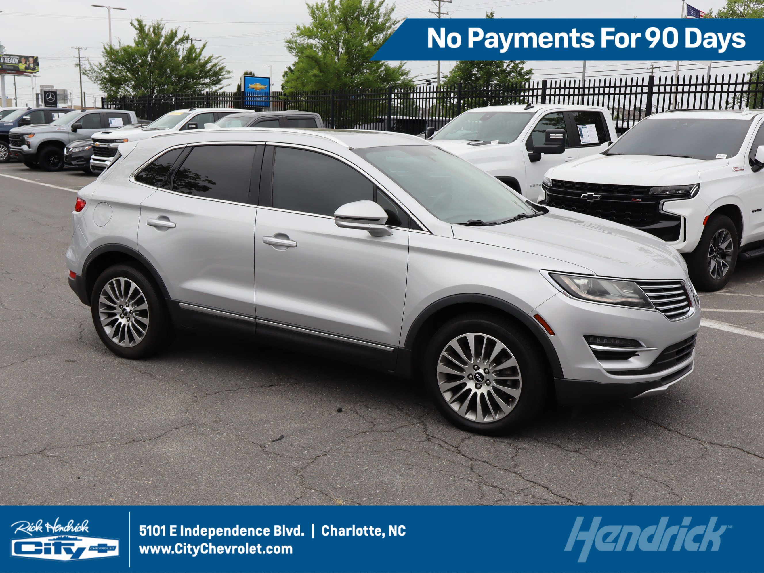 Used 2018 Lincoln MKC Reserve FWD image 1