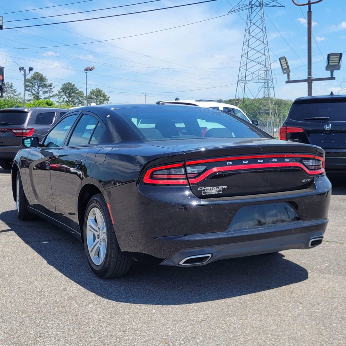 Used 2022 Dodge Charger SXT RWD image 13