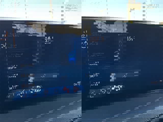 Used 2024 Cadillac XT4 Premium Luxury image 20