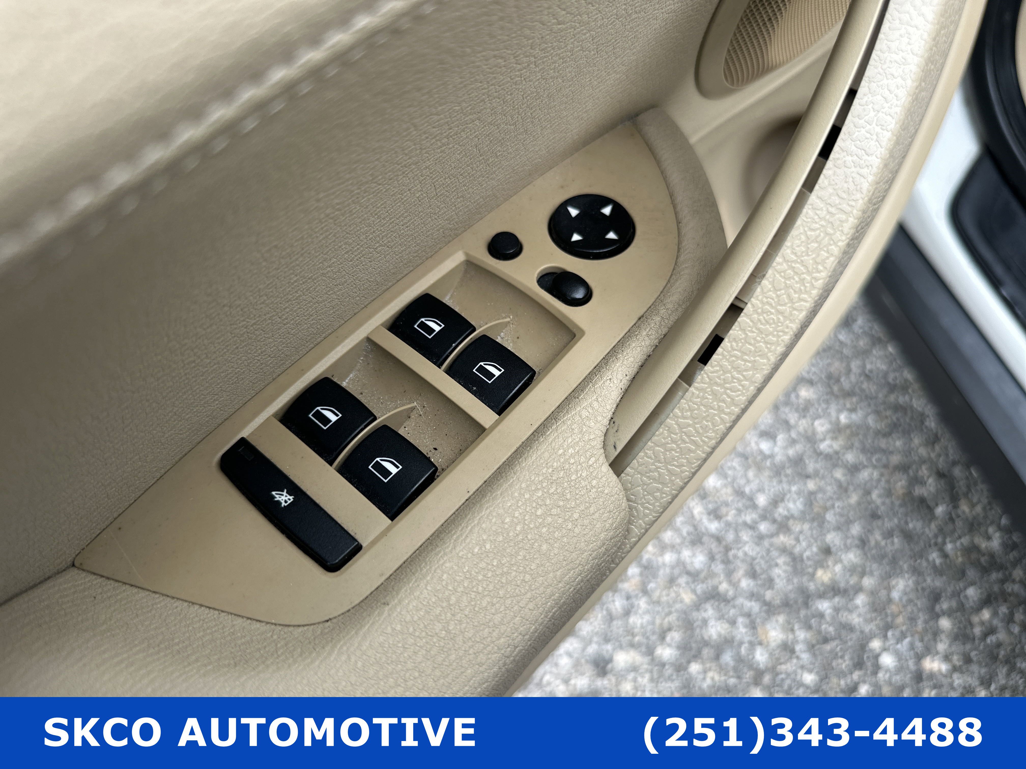 Used 2015 BMW X1 xDrive28i w/ Premium Package image 22