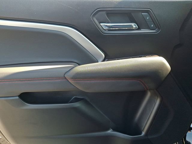 Used 2024 Chevrolet Colorado Z71 w/ Z71 Convenience Package 2 image 15