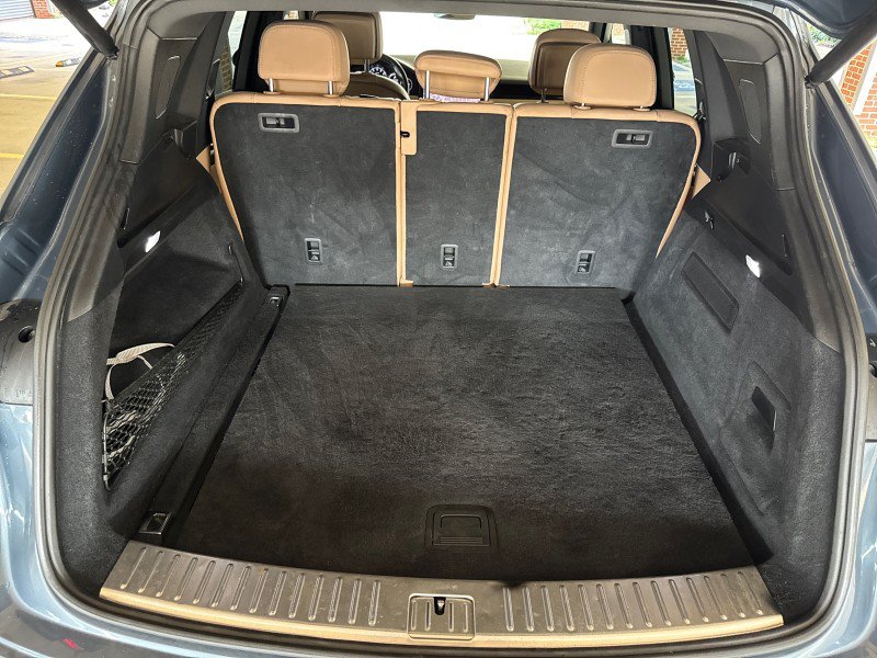 Used 2019 Porsche Cayenne AWD/4WD image 34