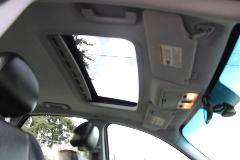 Used 2005 Ford Five Hundred Limited AWD/4WD image 9