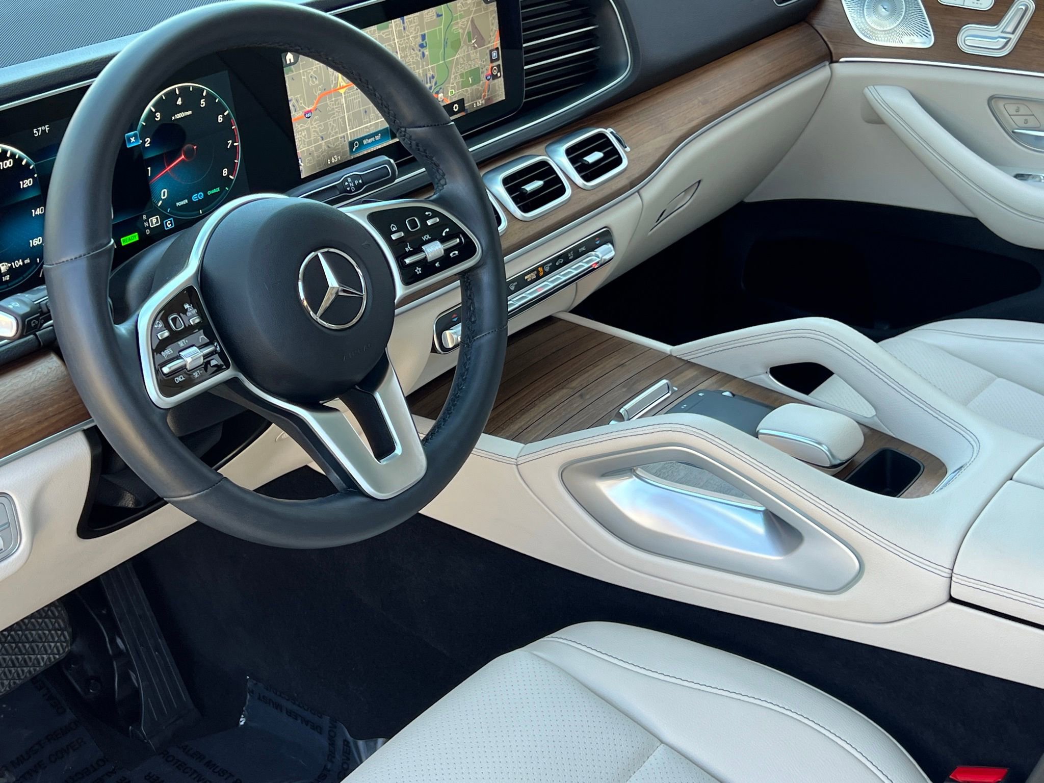 Used 2022 Mercedes-Benz GLE 450 4MATIC image 2