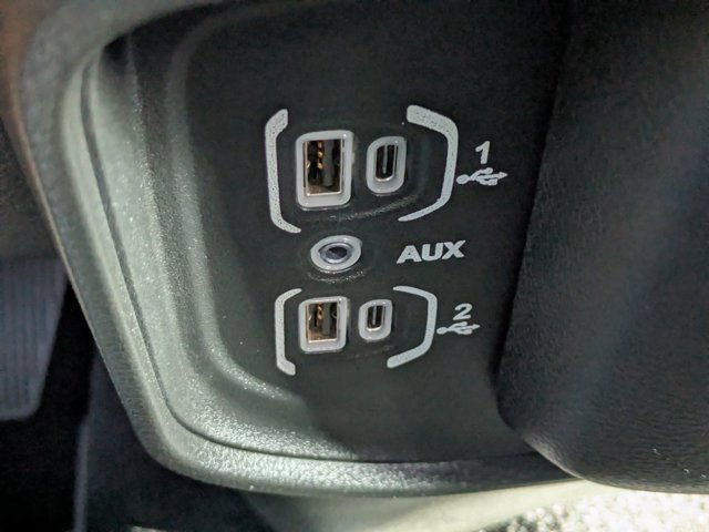 Used 2021 RAM 3500 Laramie image 17