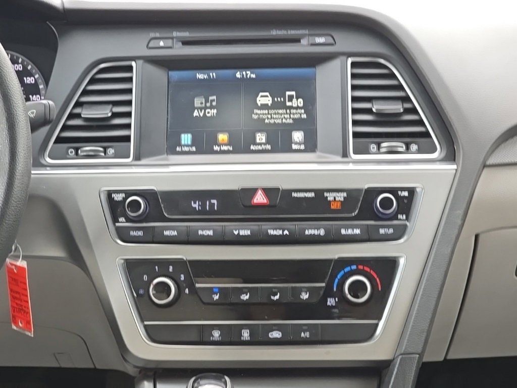 Used 2016 Hyundai Sonata SE image 27