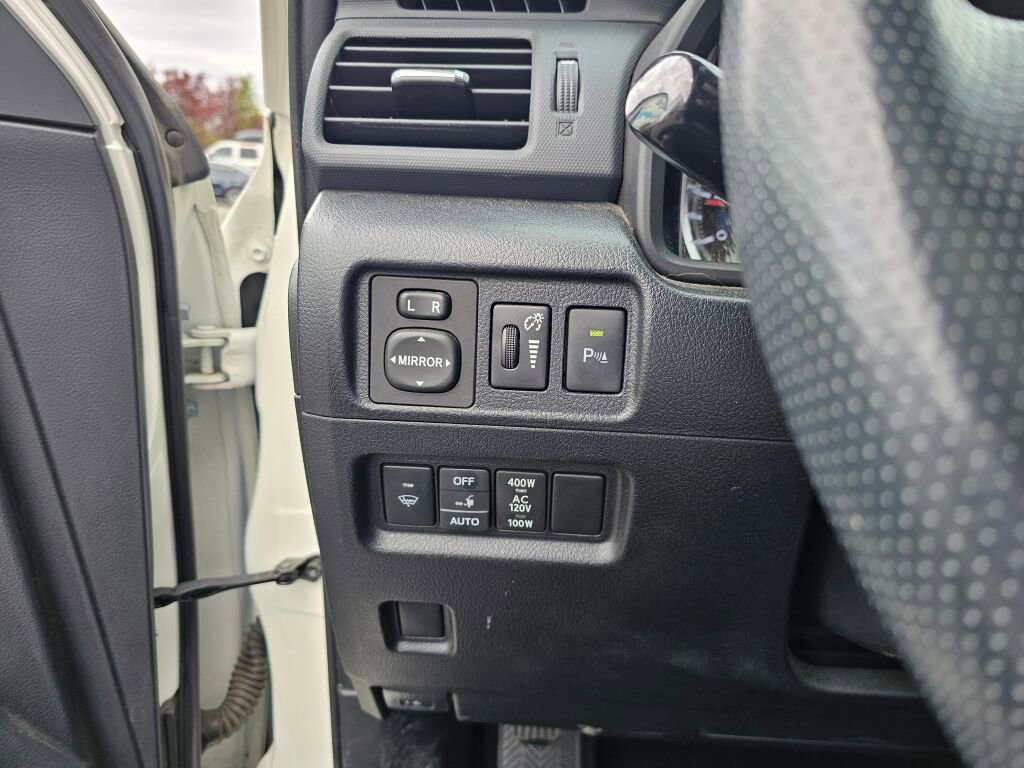 Used 2019 Toyota 4Runner Limited AWD/4WD image 28