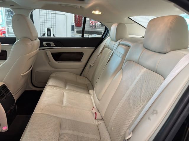 Used 2010 Lincoln MKS AWD image 25