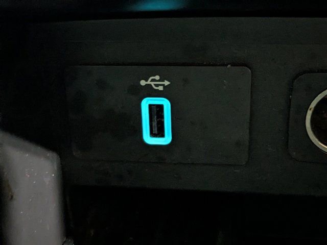 Used 2017 Ford Explorer Limited FWD image 19