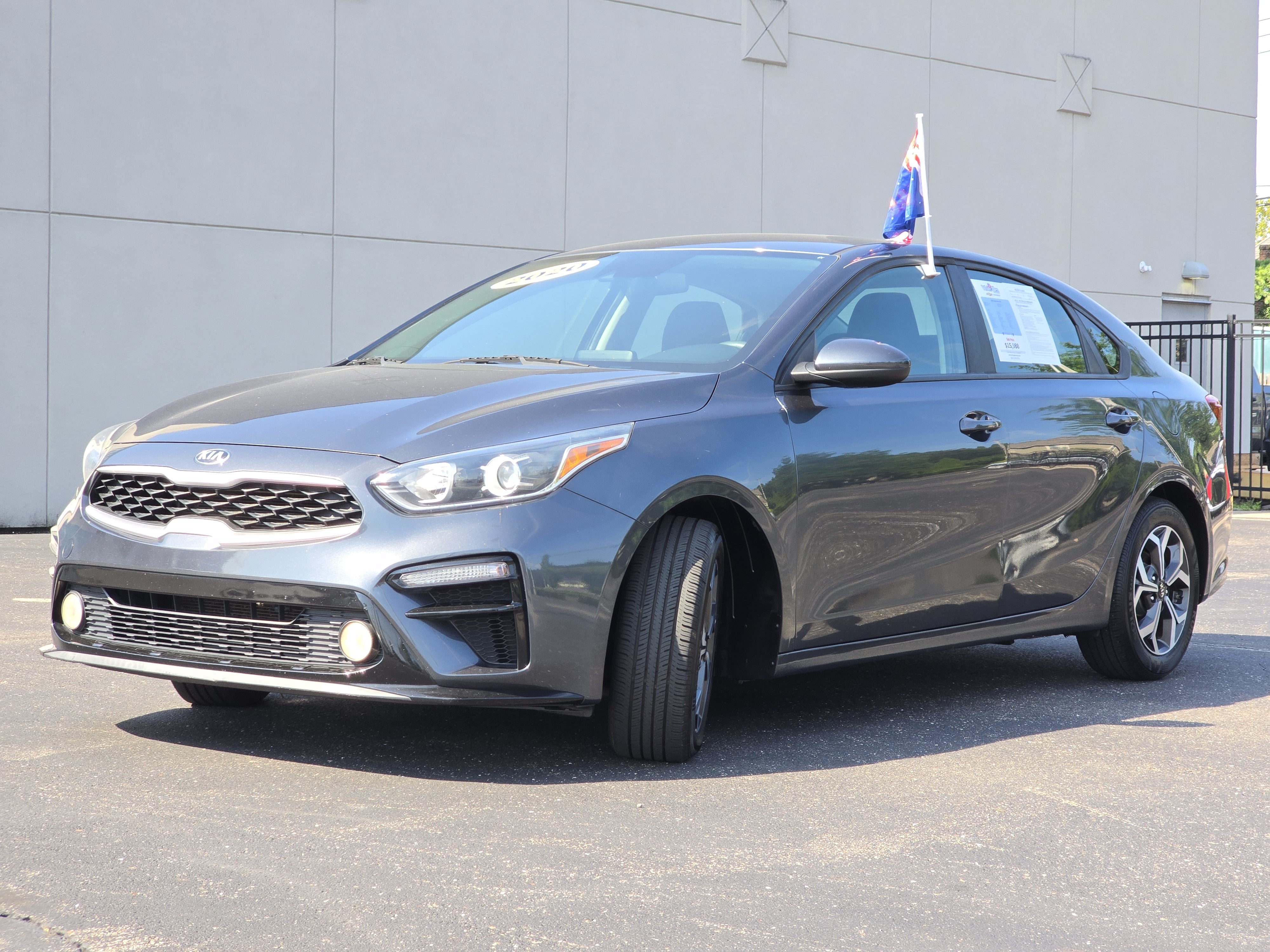 Used 2020 Kia Forte LXS FWD image 16