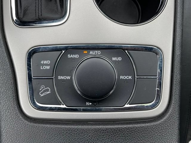 Used 2019 Jeep Grand Cherokee Limited AWD/4WD image 23