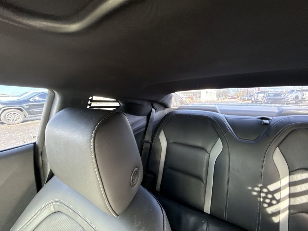 Used 2018 Chevrolet Camaro SS w/ LPO RS/SS Interior Package image 10