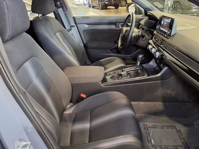 Used 2023 Honda Civic Sport image 29