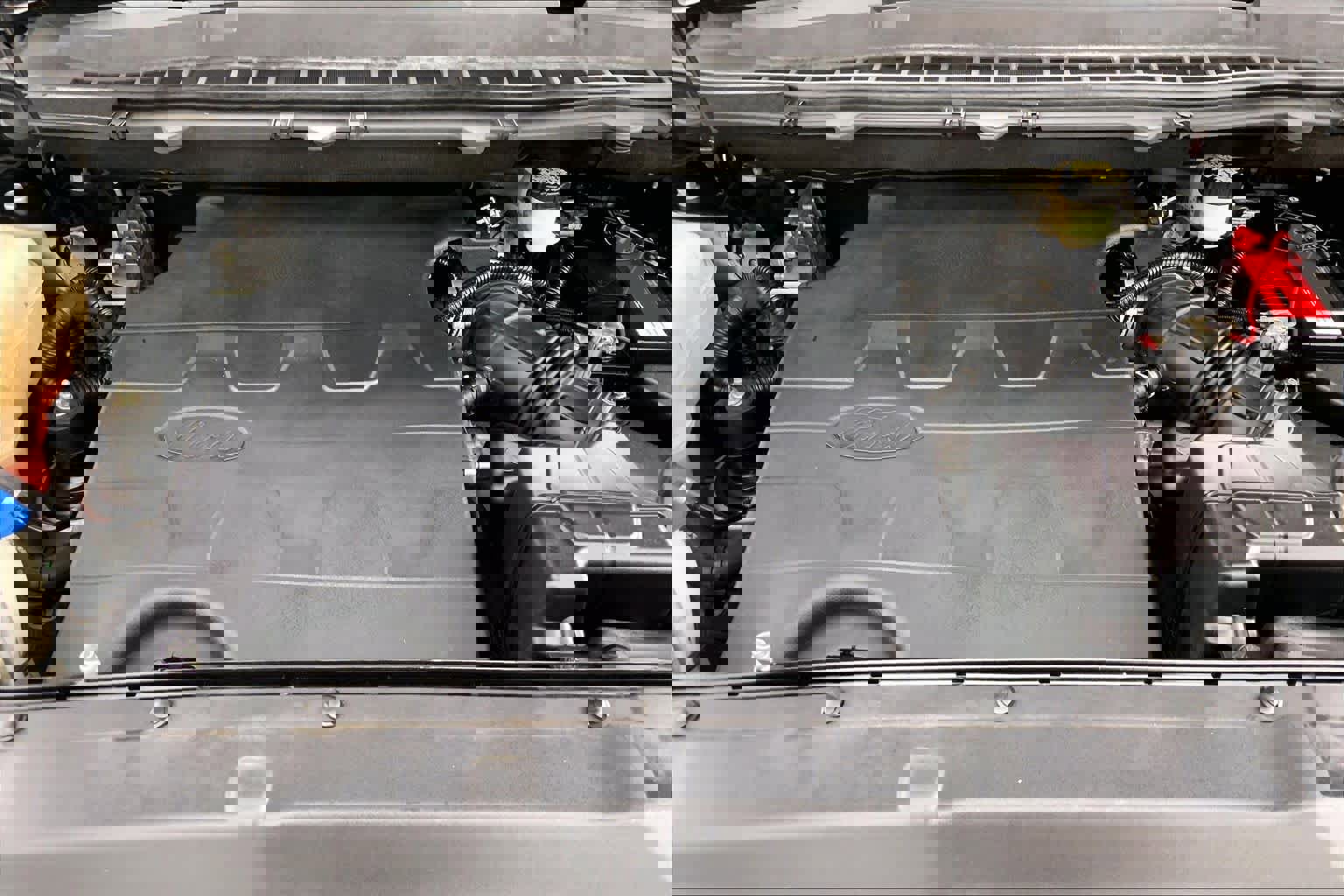 Used 2018 Ford Edge Titanium w/ Equipment Group 301A image 32