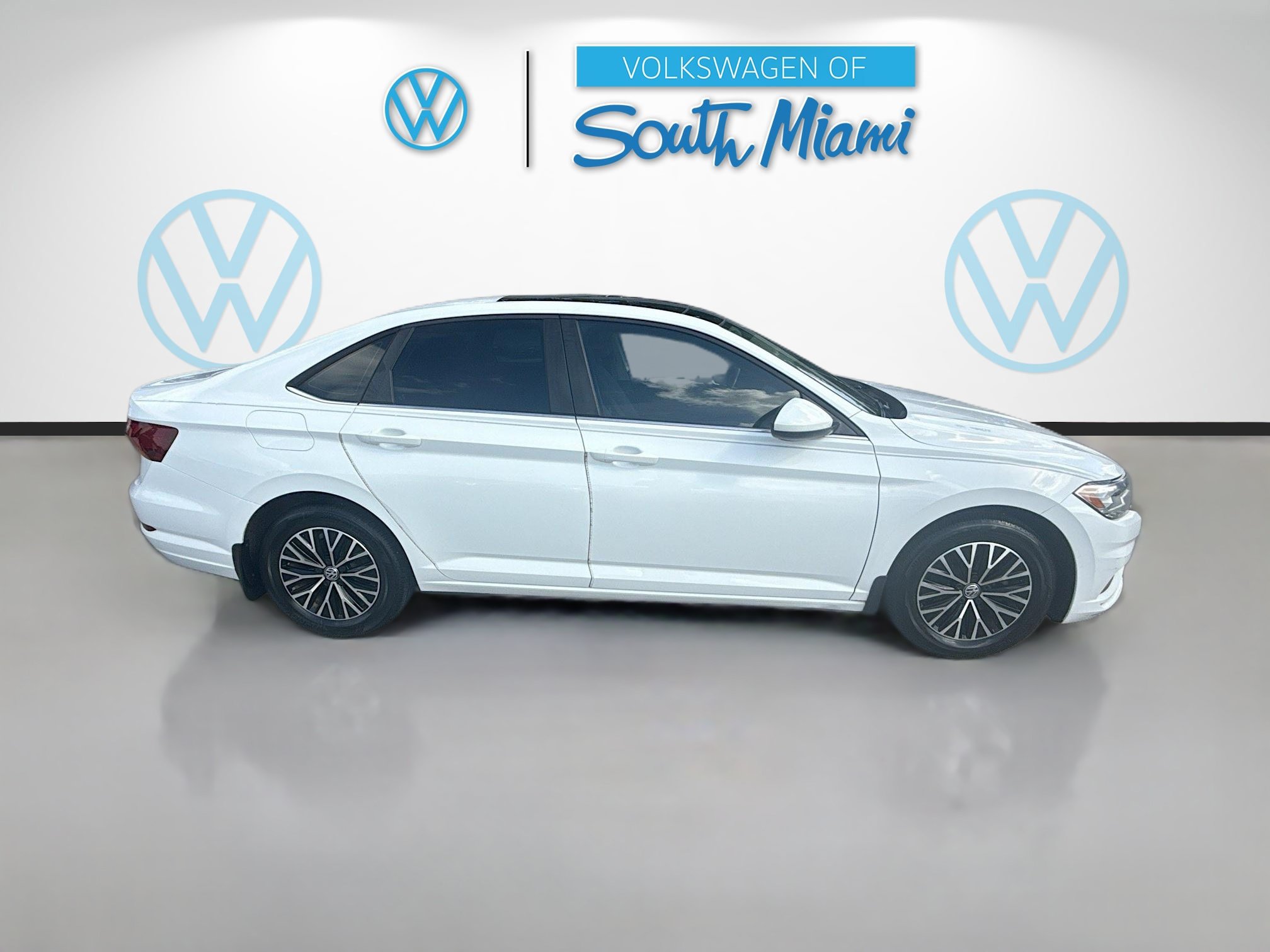 Used 2019 Volkswagen Jetta SE w/ Cold Weather Package FWD image 8