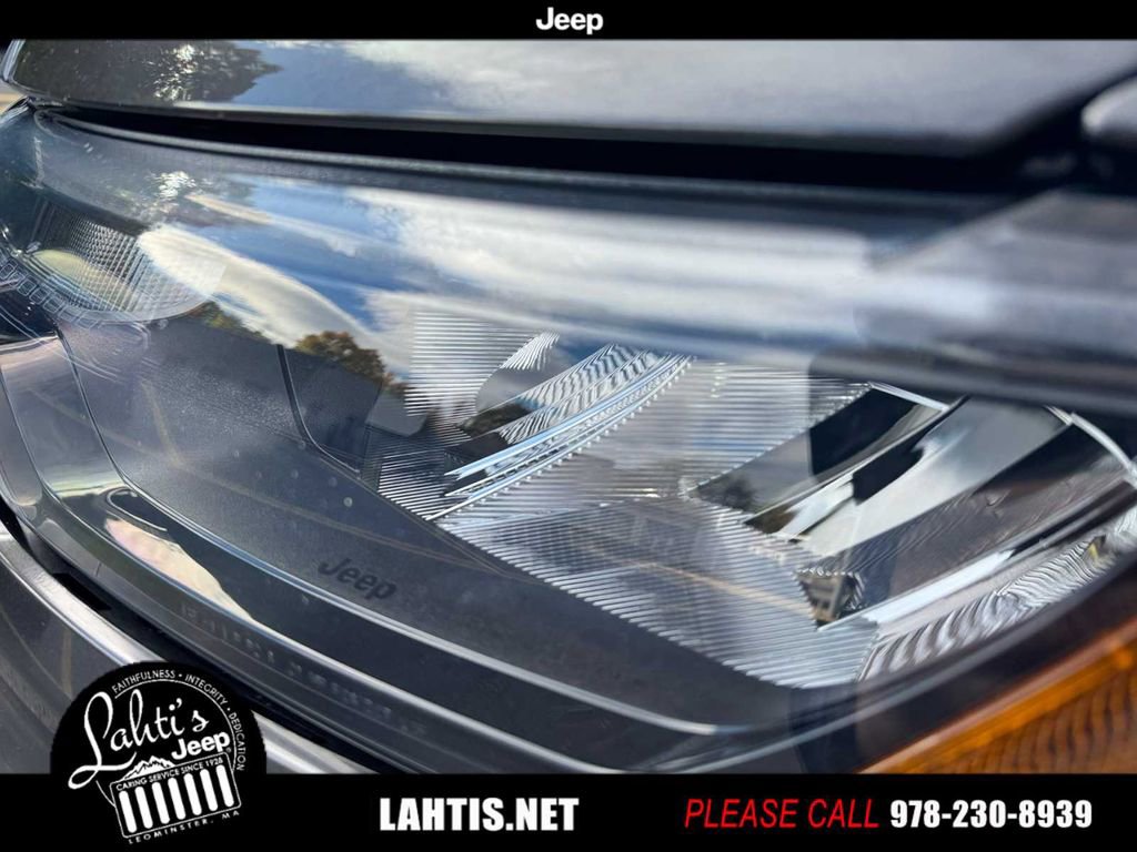 Certified 2022 Jeep Compass Altitude image 27