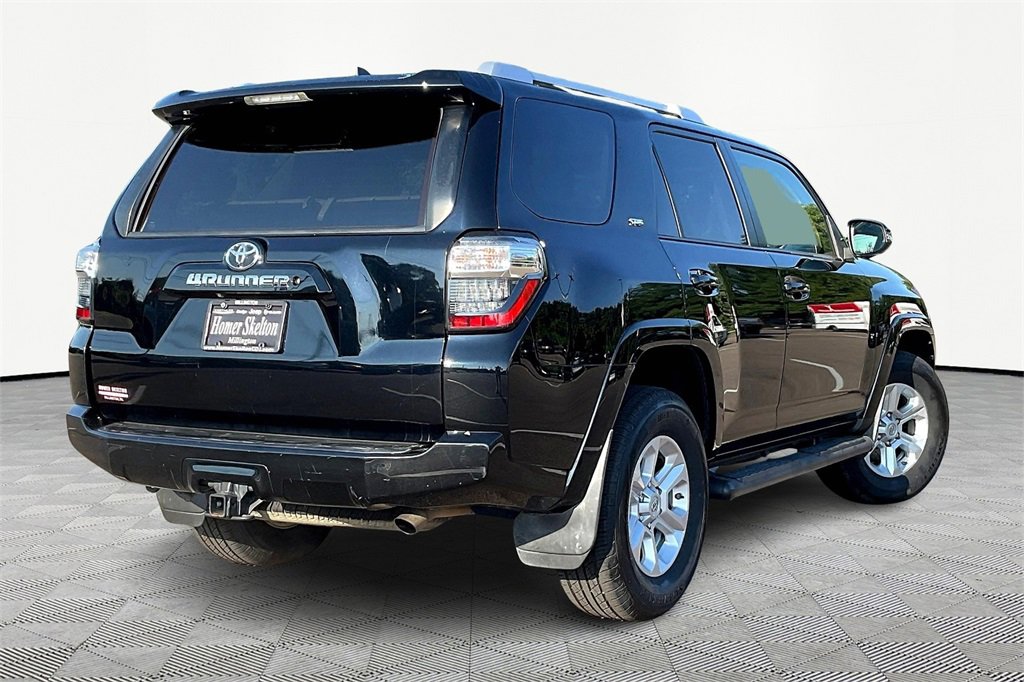 Used 2018 Toyota 4Runner SR5 Premium image 12