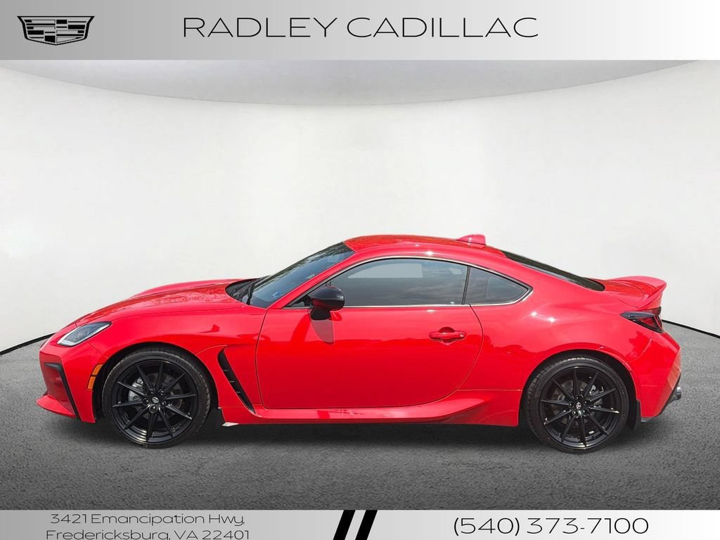 Used 2024 Toyota GR86 Premium RWD image 14