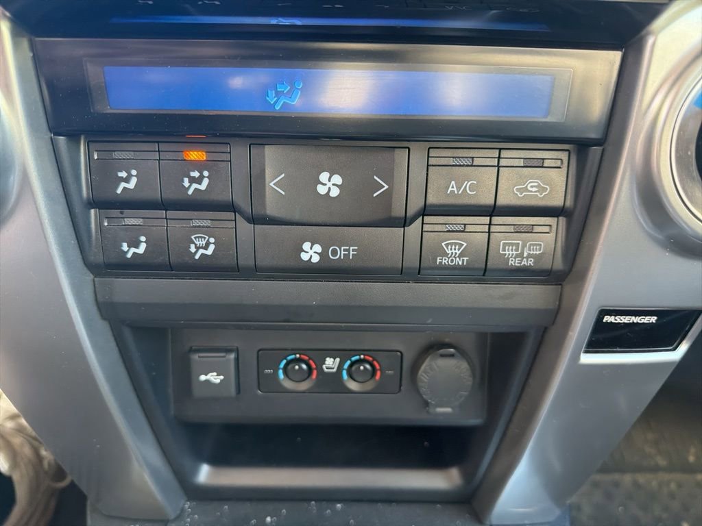 Used 2022 Toyota 4Runner Limited image 13