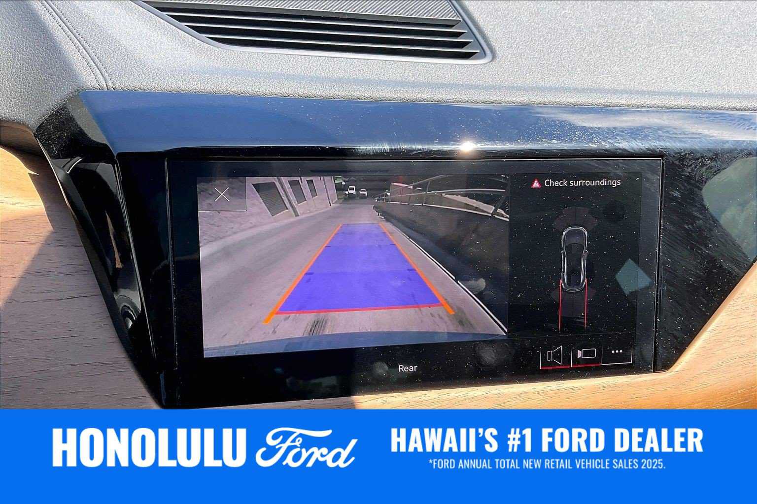Used 2023 Audi e-tron GT Premium Plus AWD/4WD image 26