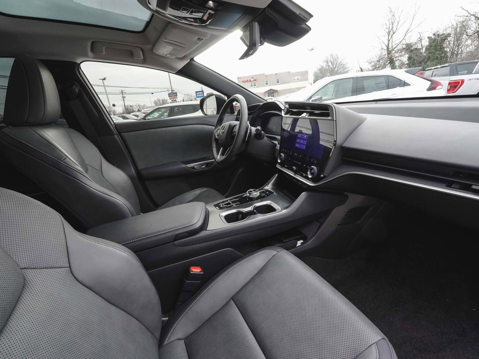 Used 2023 Lexus RZ 450e Premium w/ Technology Package image 40