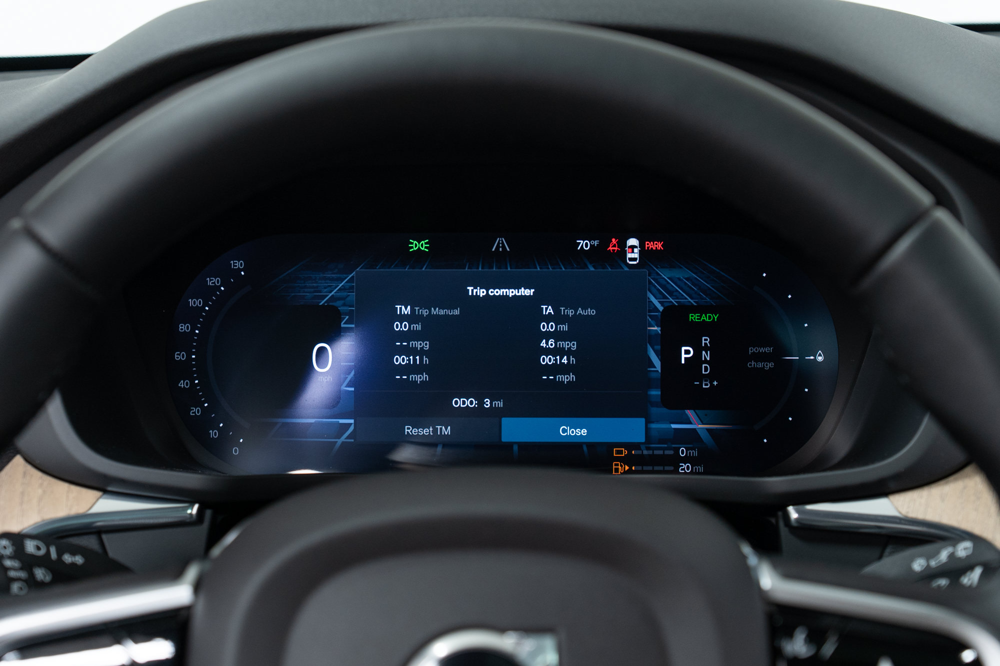 New 2026 Volvo XC60 T8 Plus w/ Protection Package Premier AWD/4WD image 18